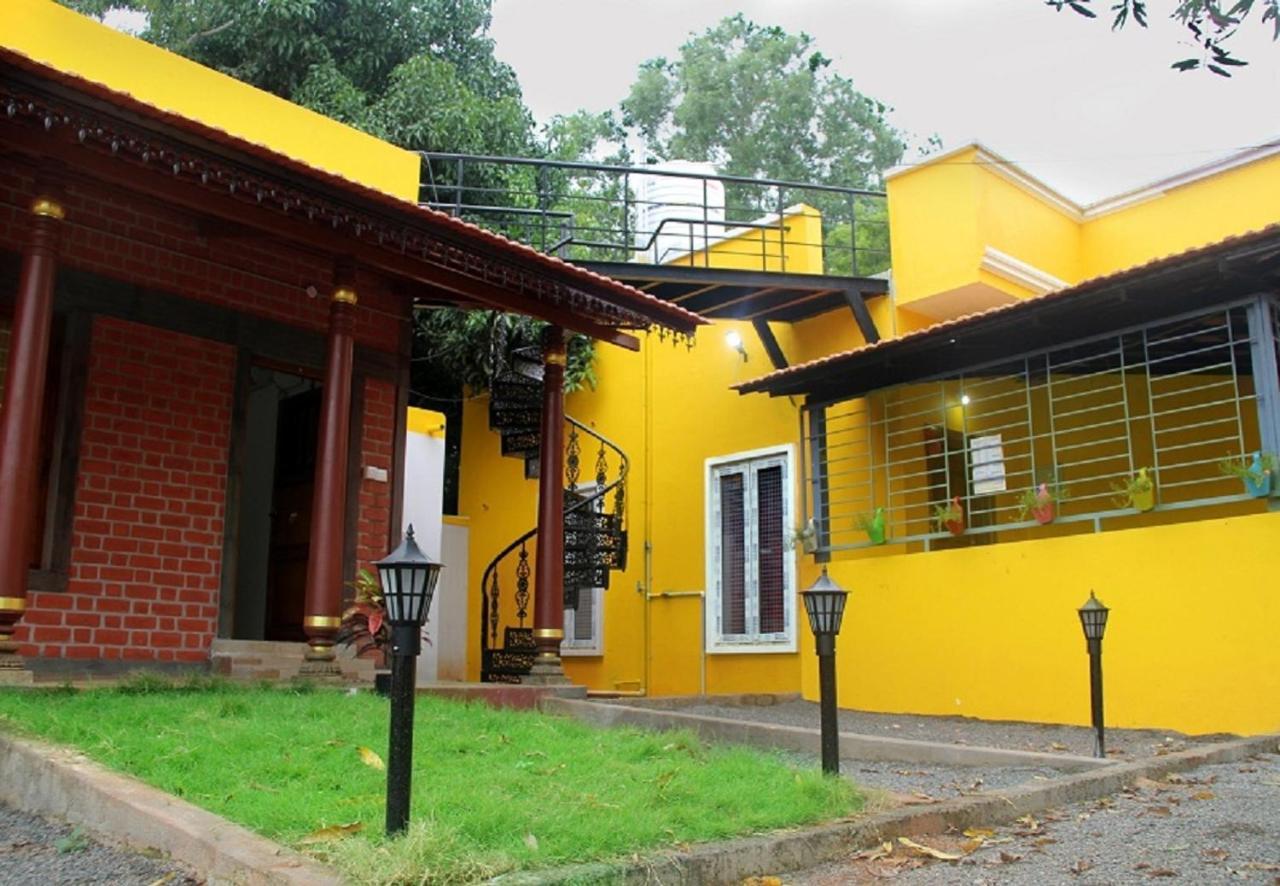 De Asian Villa Pondicherry ออโรวิลล์ ภายนอก รูปภาพ